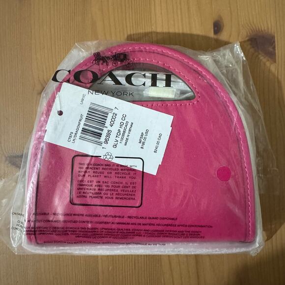 💜Coach Top Handle Card Case  Silver/Dragonfruit - Picture 11 of 14